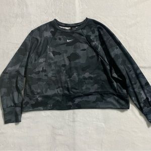 COPY - COPY - Nike Sweatshirt Womens XL Black Camo Dri Fit Sweater Center Swoos…